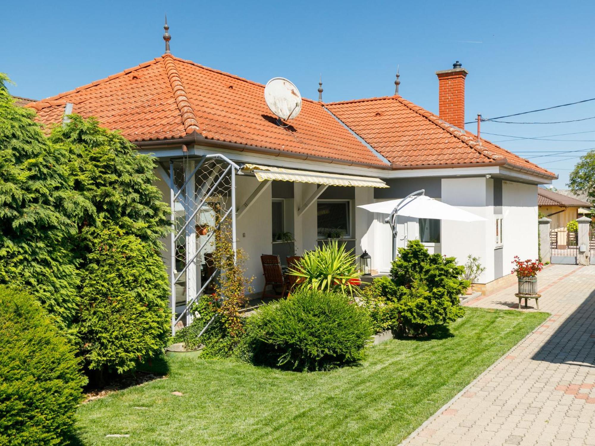 Holiday Home Ildiko By Interhome Балатонлелле Екстер'єр фото